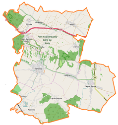 Mapa konturowa gminy Leśnica, blisko centrum na lewo u góry znajduje się punkt z opisem „Poręba”