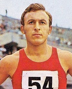 Valeriy Borzov c1974.jpg