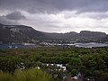 Blick vom Vulcanello über die Landbrücke zum Vulcano