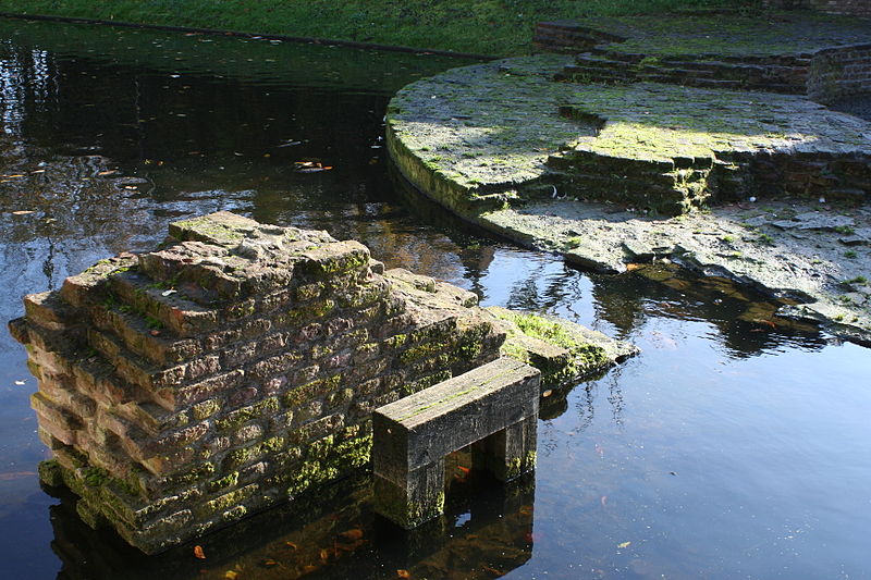 File:Wageningen old city ruins.JPG