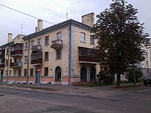 Дом на пересечении улиц Чеботарёва и Стахановской