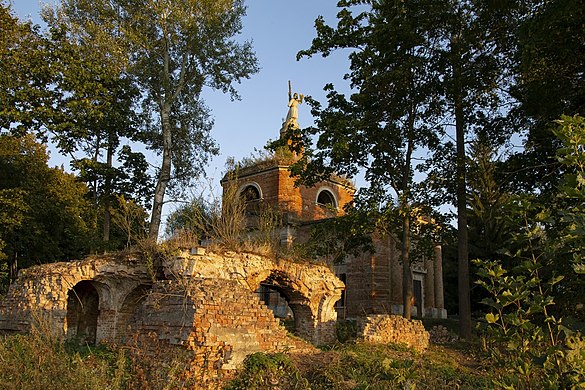 35. Церковь Спаса Нерукотворного Образа в Аксиньино, Венёвский район, Тульская область Автор — Татьяна Маркина