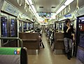 5700番台40N車の車内。他の番台も基本的に同じ意匠。