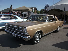  1966 Ford Fairlane 500 (6216033341) .jpg 