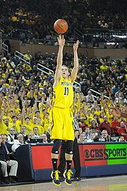 20121208 Nik Stauskas shooting.jpg