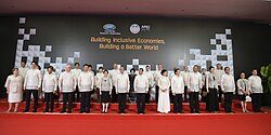 APEC Philippines 2015 delegates.jpg