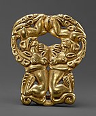Belt buckle; 3rd-1st centuries BC; gold; length: 7.9 cm; Metropolitan Museum of Art