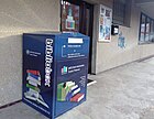 Bibliobox před knihovnou