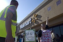 UFCW union activists and workers attempt to organize Walmart, 2012. DSC 8829 (8224307527).jpg