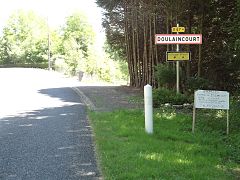D 67a, panneau d'entrée de Doulaincourt, venant de Saucourt-sur-Rognon.