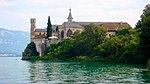 Vue générale de l'abbaye depuis l'embarcadère du nouveau port.