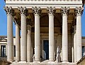 Palais de justice, détail colonnes.