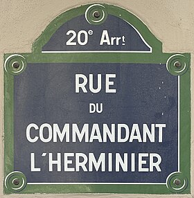 Voir la plaque.