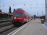 Ein Steuerwagen noch mit Pflatsch im Bahnhof Gmünd NÖ, 2011