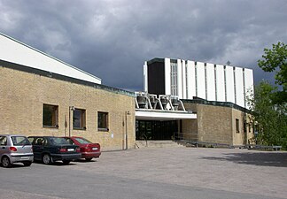 Lågdelen och högdelen i bakgrunden