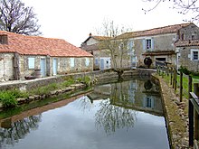 Moulin à eau sur l'Autize à Nieul-sur-l'Autise
