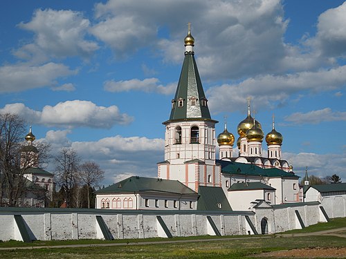 536. Ансамбль Иверского Богородицкого монастыря, Валдай. Автор — Aniacra