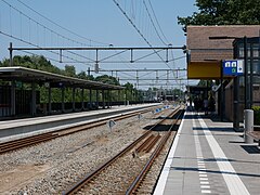 Hoogeveen, Seitenbahnsteige