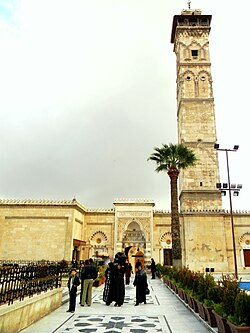 Minaret mešity před zničením