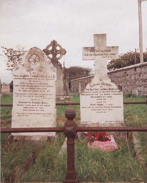 482px-Arthur_Bell_Nicholls%27tombstone_in_Banagher_%28right%29.jpg
