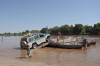 Pont over de Manambolo