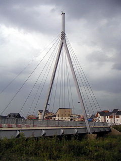 Мост в Бротоне, Милтон Кейнс, 2006 год. Jpg