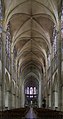 Interior de Troyes Catedral: la nau