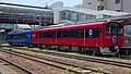 2017年に営業運転を開始したEV-E801系 （2019年8月3日 秋田駅）