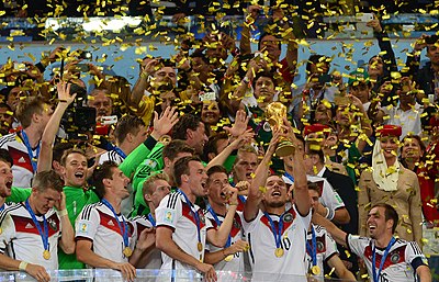 Germany lifts the 2014 FIFA World Cup.jpg