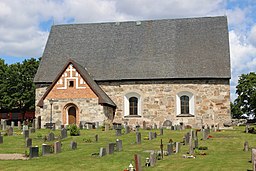 Kårsta kyrka i juli 2019