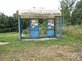 Bus stop shelter