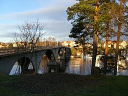 Bron och Österdalälven sedd från Åkerö.