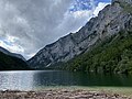 Leopoldsteinersee, dahinter Seemauer; Blickrichtung Nordwesten