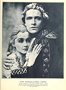 Nina Vanna and Ivor Novello.jpg