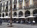 Edifici d'habitatges a la plaça Reial, 10 (Barcelona)