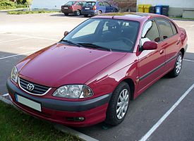 Toyota Avensis Stufenheck.JPG