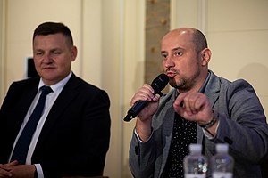 Виконавчий директор АМУ Олександр Слобожан виступає під час Форуму по ТКЕ «Централізоване теплозабезпечення українських міст - чи є шанси на виживання теплокомуненерго?», 5.08.2021