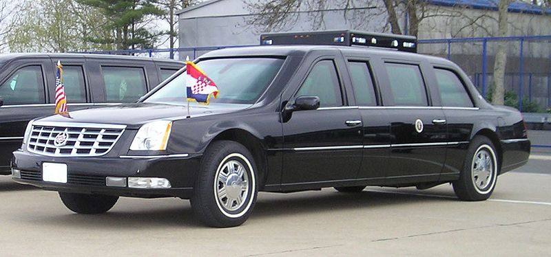 File:2005 Cadillac DTS presidential limousine.jpg