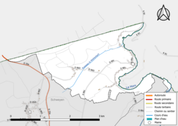 Carte en couleur présentant le réseau hydrographique de la commune