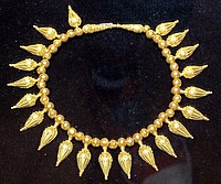 Bijoux grecs. Ve siècle av. J.-C.