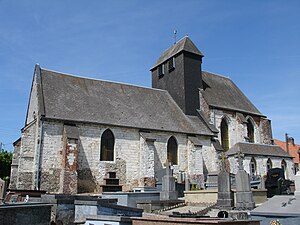 L'église Saint-Léger, depuis le cimetière.