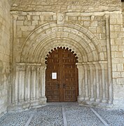 Portal in der Vorhalle