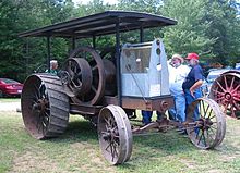 An International Harvester Type A tractor, manufactured from 1908 to 1913 International 1920 tractor.JPG