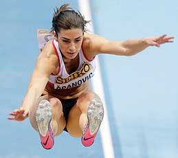 Um sechs Zentimeter verpasste Ivana Španovićeine Medaille – mit ihrem Sprung aus der Qualifikationvon genau sieben Metern wäre sieim Kampf um Gold mit dabeigewesen