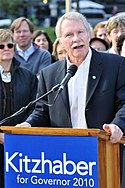 John Kitzhaber-akcepto parolado-5.jpg