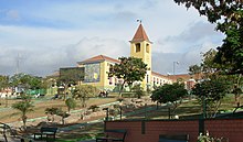 Mutu-ya Kevela Prep. School Lyceum Salvador Correia in Luanda, Angola (cropped).jpg