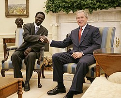 25 juillet 2006, Georges W. Bush reçoit le chef des SLA, Minni Minnawi