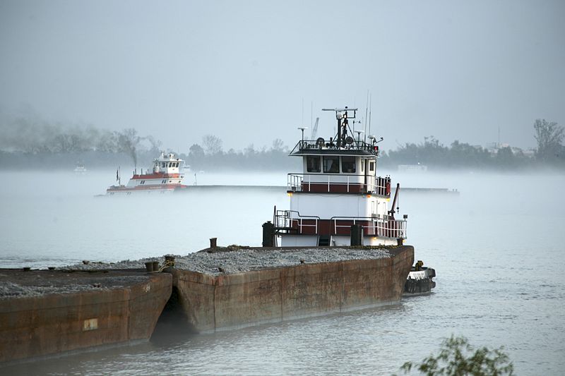 File:Mississippi river barges.jpg