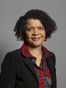 Oficiální portrét Chi Onwurah MP crop 2.jpg