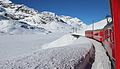Bernina Pass v zimě při pohledu z vlaku